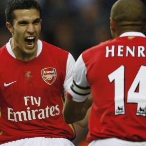 爱游戏电竞-欧文再战篮球赛场，绿衫军豪取连胜，欧文在绿军打了几年